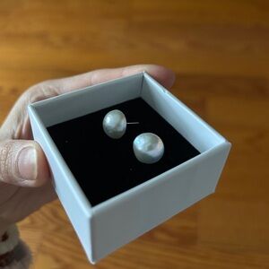 Pearl earrings